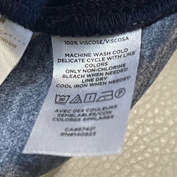 LOFT women’s Capri Floral Wide Leg tropical feel NWT elastic waist size medium P - Picture 7 of 10